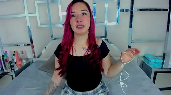 Snapshot of Celeste_X chatting on 03/09/25, 03:54 Celeste X online show from 03/09/25, 03:54