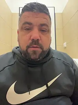 Alexander18edd online show from 02/09/26, 06:50