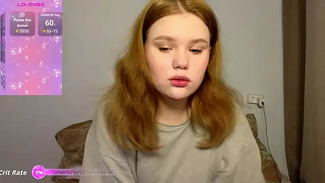 LaseyMoon online show from 02/26/26, 02:21