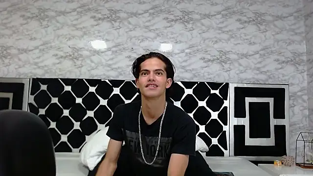 Maximoherrera 16 online show from 03/01/25, 06:35