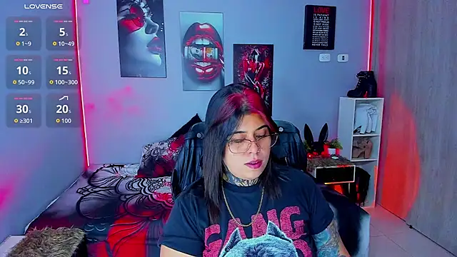 Veronika metal online show from 09/22/25, 04:36