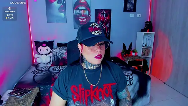 Veronika metal online show from 10/06/25, 01:41