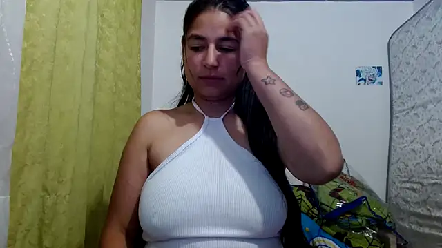 Escarcha-blue online show from 12/23/25, 02:53