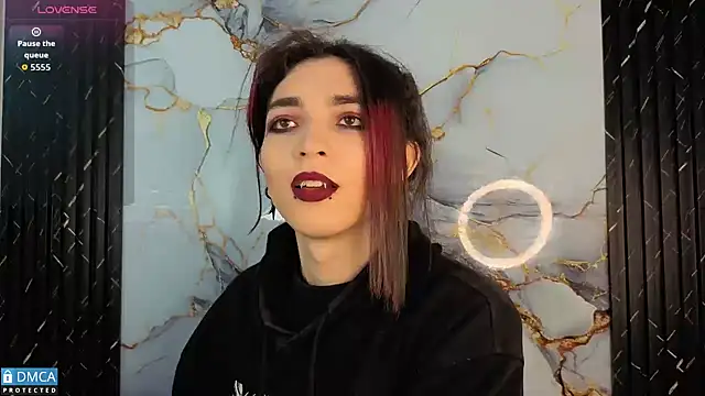 MaeveKuro online show from 11/04/25, 03:38