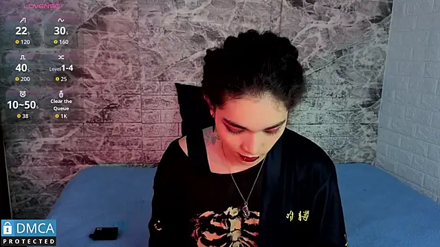 MaeveKuro online show from 12/15/25, 03:22