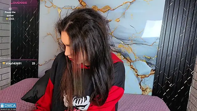 MaeveKuro online show from 01/12/26, 03:34