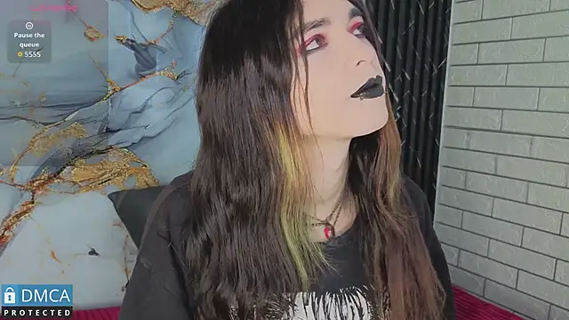 MaeveKuro online show from 05/28/26, 03:04