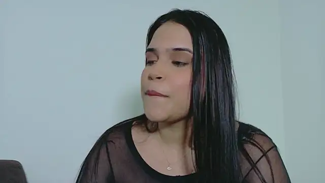 SamanthaLara online show from 11/05/25, 09:48