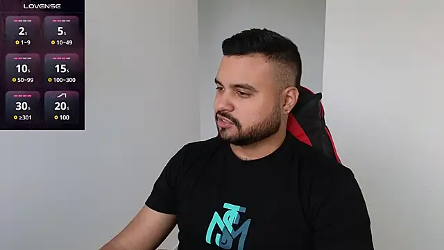 Snapshot of khalidferrer chatting on 03/01/25, 12:01 khalidferrer online show from 03/01/25, 12:01