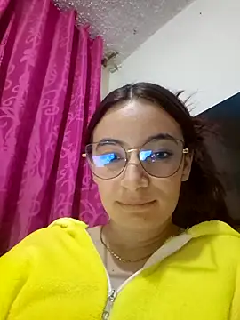 issa monterrey online show from 09/28/25, 01:55