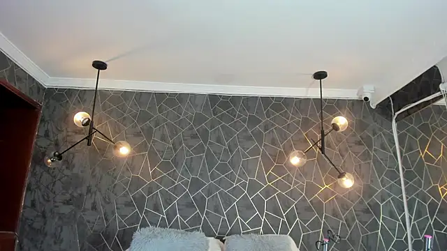 zephyra-angels online show from 09/17/25, 04:03