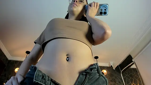 zephyra-angels online show from 10/04/25, 04:10