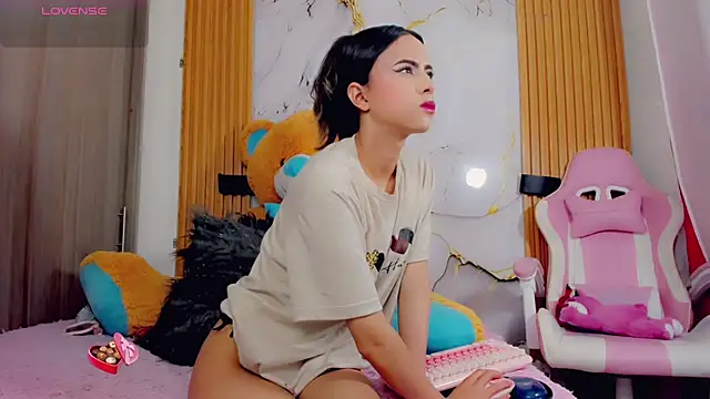 Snapshot of ValeriCardenas chatting on 09/11/25, 12:00 ValeriCardenas online show from 09/11/25, 12:00