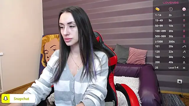 Snapshot of JenniferStone chatting on 03/12/25, 07:02 JenniferStone online show from 03/12/25, 07:02