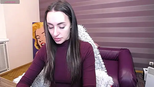 Snapshot of JenniferStone chatting on 02/23/26, 08:22 JenniferStone online show from 02/23/26, 08:22