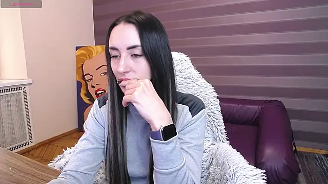 JenniferStone online show from 04/20/26, 07:22