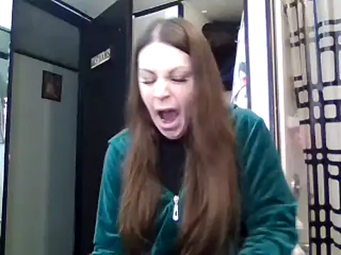 mrstoxox4594 online show from 03/03/25, 12:05