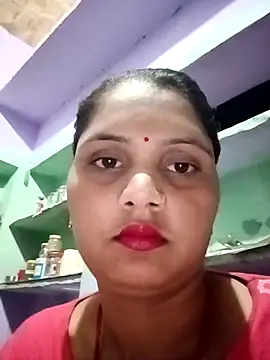 Snapshot of Divya_Chandok chatting on 02/28/25, 05:59 Divya Chandok online show from 02/28/25, 05:59