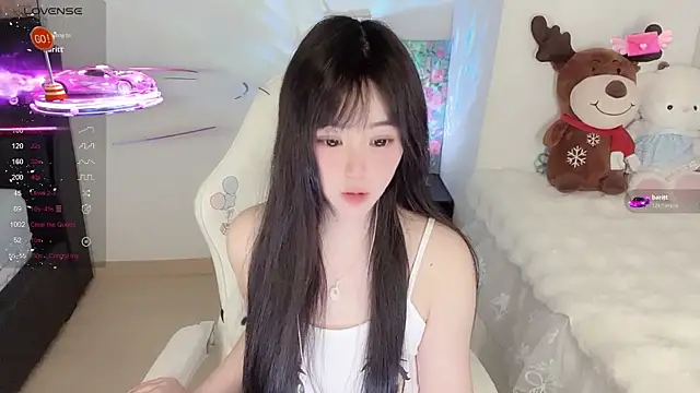 Milla-z online show from 11/25/25, 11:43