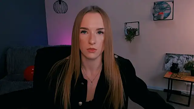 Snapshot of doll_vey chatting on 02/28/25, 06:41 doll vey online show from 02/28/25, 06:41