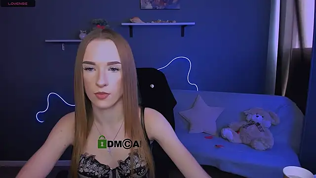 Snapshot of doll_vey chatting on 03/14/25, 09:57 doll vey online show from 03/14/25, 09:57