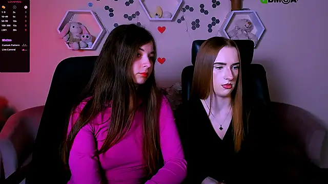 Snapshot of doll_vey chatting on 09/21/25, 11:28 doll vey online show from 09/21/25, 11:28