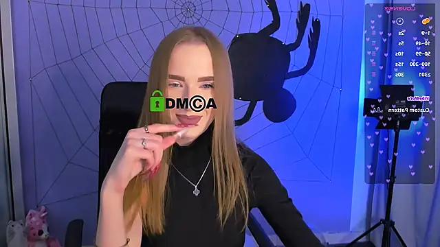 Snapshot of doll_vey chatting on 10/24/25, 09:06 doll vey online show from 10/24/25, 09:06