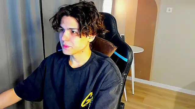 TravisRevas online show from 02/28/26, 03:51