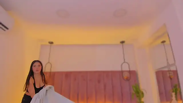 Haily b online show from 03/09/26, 07:40