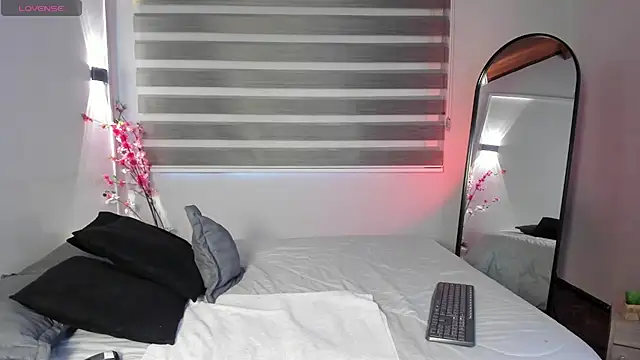 sweet obsession   online show from 09/27/25, 07:41