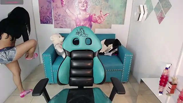 Snapshot of Sarah_evansm chatting on 09/18/25, 07:27 Sarah evansm online show from 09/18/25, 07:27