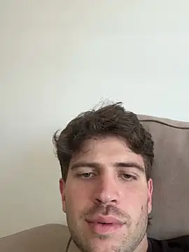 Snapshot of shuki0101 chatting on 01/18/26, 05:17 shuki0101 online show from 01/18/26, 05:17