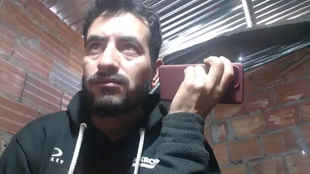 rose domy online show from 11/18/25, 02:32