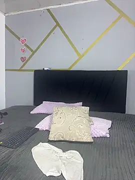 angellicaa  online show from 03/04/25, 07:32