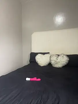 PrincessTamara online show from 10/20/25, 08:48