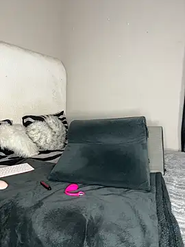 PrincessTamara online show from 12/04/25, 09:34