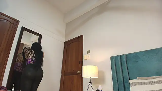 SeleneLujan online show from 11/28/25, 11:46