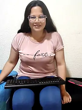 Novata online show from 03/25/26, 01:44