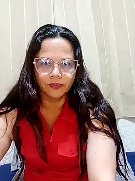 Snapshot of Novata chatting on 05/02/26, 05:34 Novata online show from 05/02/26, 05:34