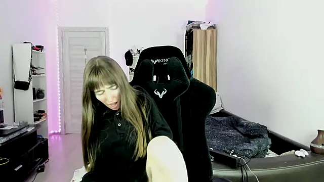 bekkawell online show from 11/26/25, 02:51