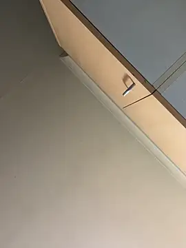 Snapshot of 1Zoey101 chatting on 03/05/26, 10:22 1Zoey101 online show from 03/05/26, 10:22