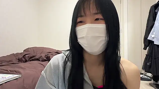 Snapshot of daiyo_kai_Gutara chatting on 05/20/26, 02:12 daiyo kai Gutara online show from 05/20/26, 02:12