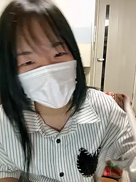 Snapshot of daiyo_kai_Gutara chatting on 06/05/26, 02:12 daiyo kai Gutara online show from 06/05/26, 02:12