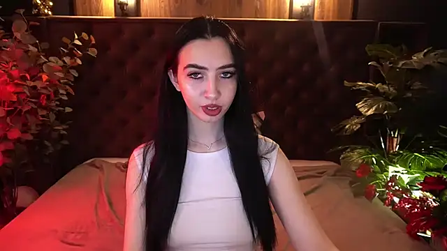 WildKittenX  online show from 03/18/26, 06:38