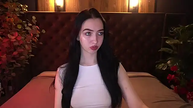 WildKittenX  online show from 04/10/26, 05:56