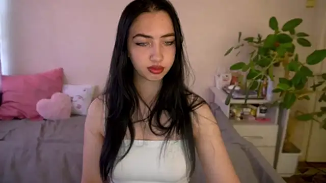 WildKittenX  online show from 07/18/26, 04:38