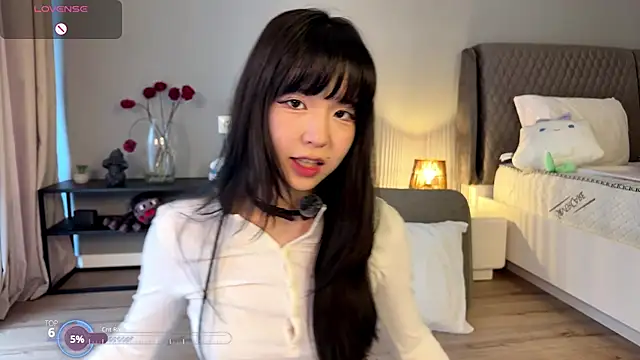 melana love online show from 12/21/25, 08:32