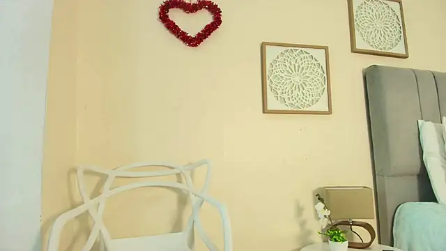 mary cute9 online show from 03/28/26, 12:05