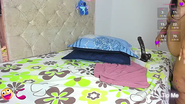 LunaaSweett online show from 01/31/26, 07:11