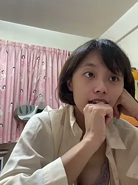 ladypaggy online show from 10/12/25, 03:22